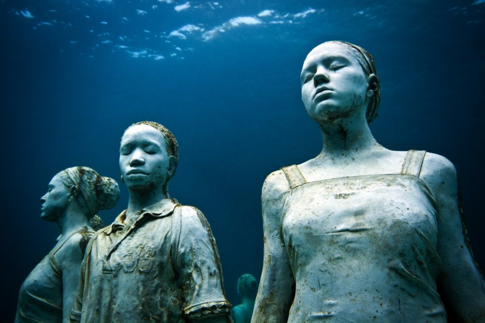 گالری عکس 2 نخستین موزه زیر آب دنیا ، کاری از جیسون دی کایرس  عکس مجسمه عکس مجسمه سازی عکس هنر اسپانیا عکس هنر بین المللی عکس هنر منحصر به فرد عکس هنرمند