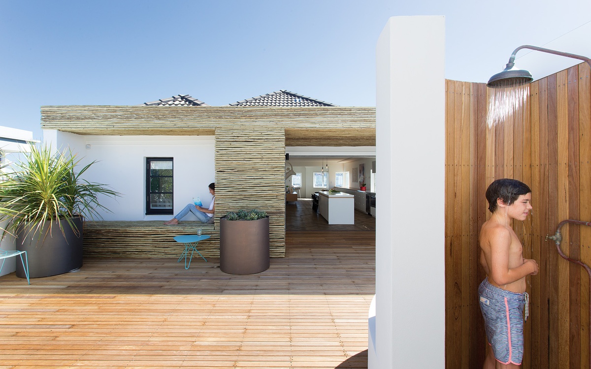 گالری عکس 4 ۵ خانه ساحلی برتر استرالیا  عکس خانه ویلایی عکس معماری ارگانیک عکس معماری استرالیا عکس معماری ساحلی عکس نمای چوب